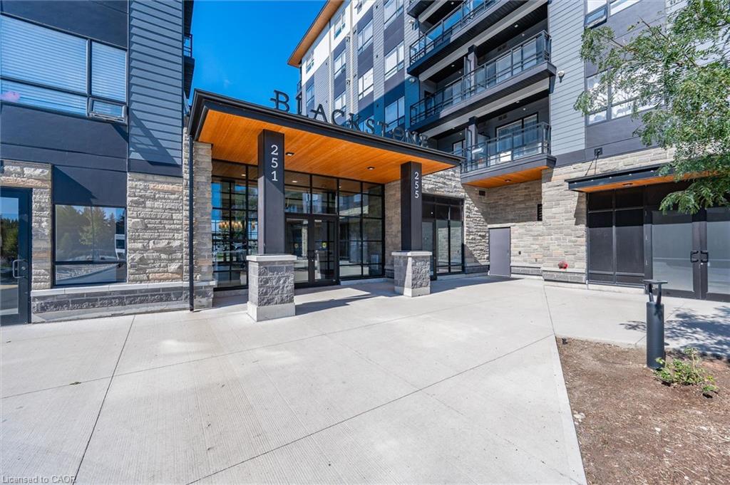 255 Northfield Drive 308