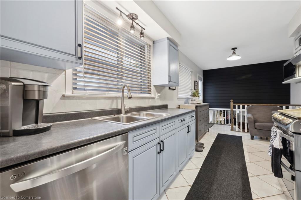 93 Willowridge Road