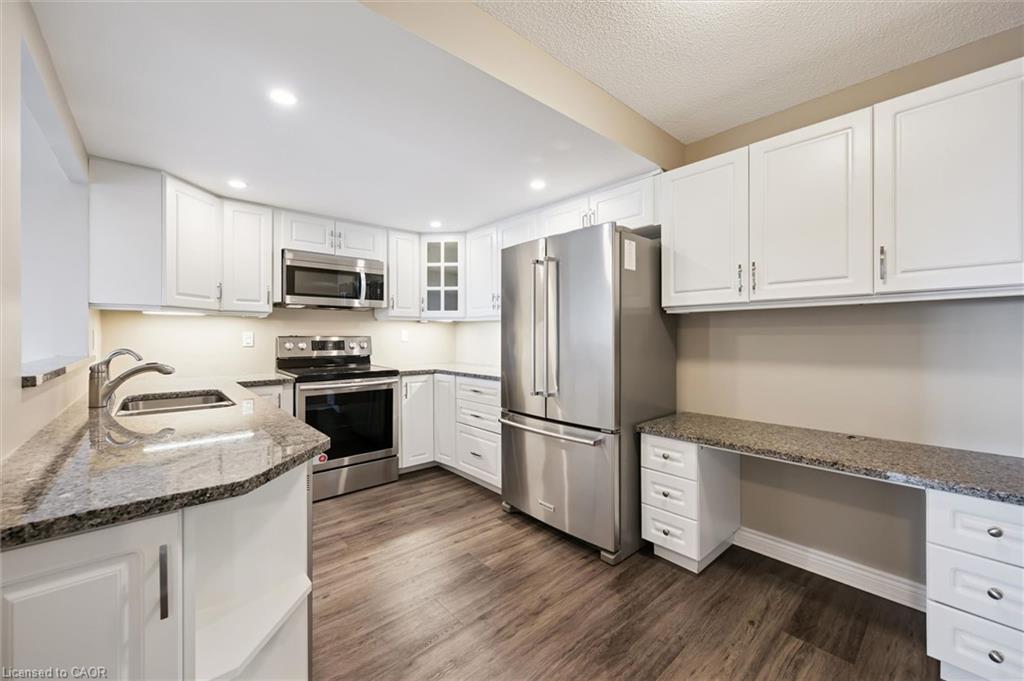 6 Willow Street 2203