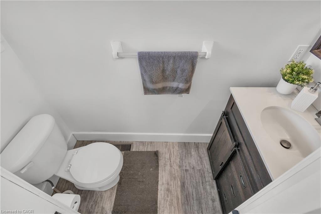 425 Erinbrook Drive