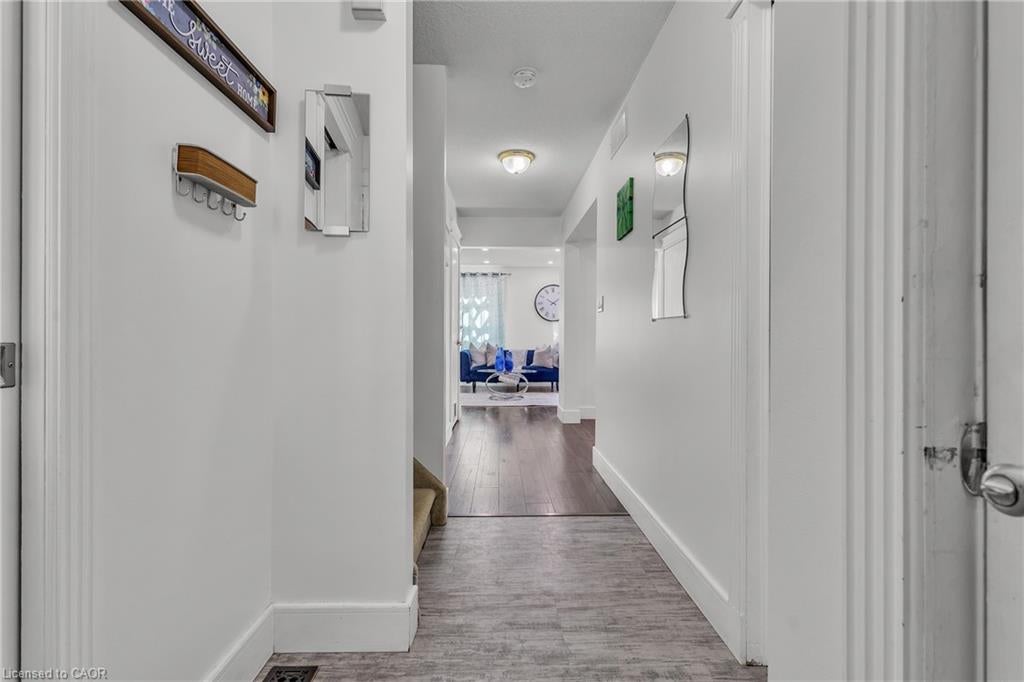 425 Erinbrook Drive