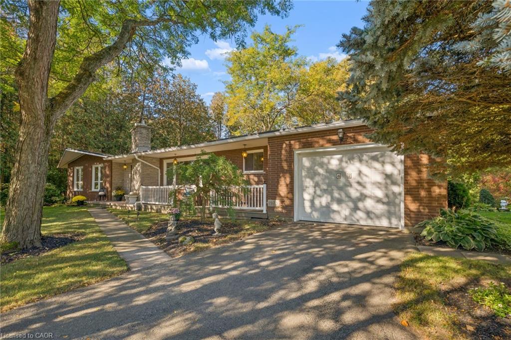 42 Greenwood Road