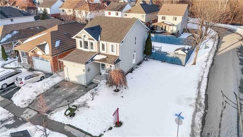 135 Veronica Drive Kitchener ON N2A 4E6