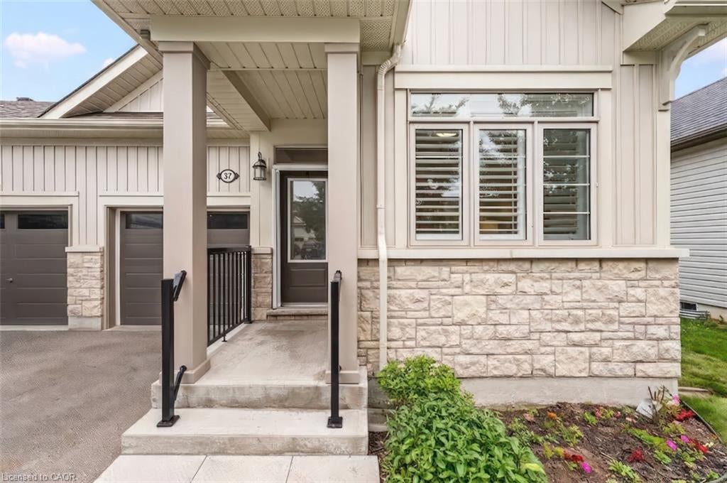 37 Middleton Avenue