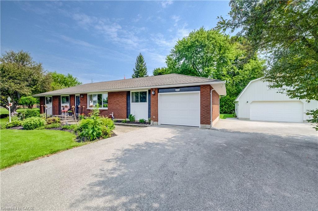 44 Oakwood Drive