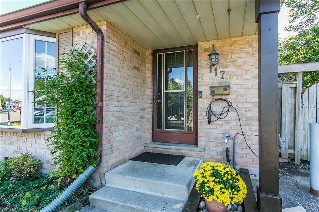 117 Northlake Drive B