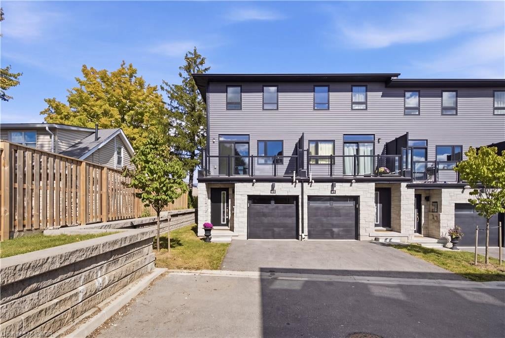 51 Sparrow Avenue 96