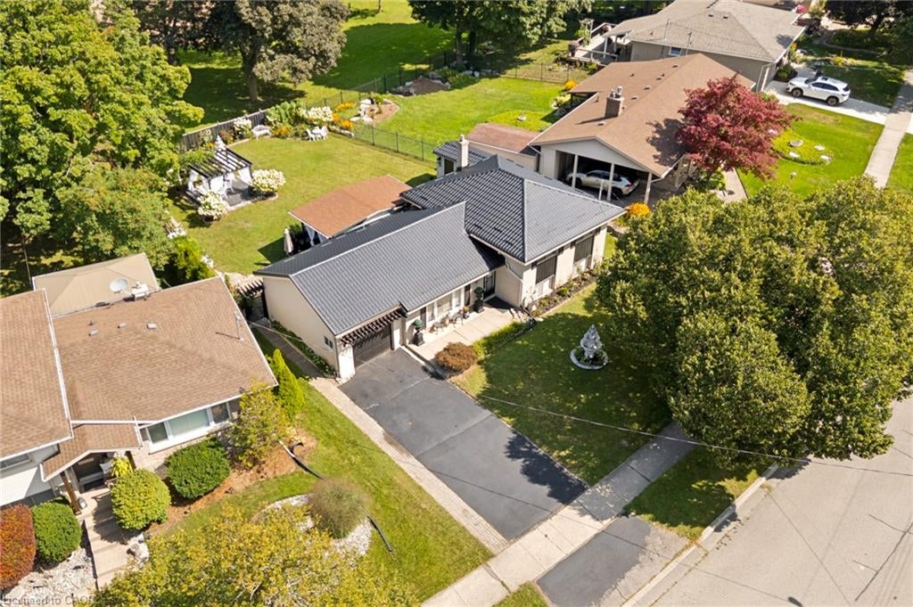 285 Stonybrook Drive
