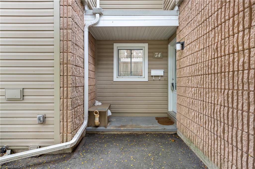 65 Glamis Road 74