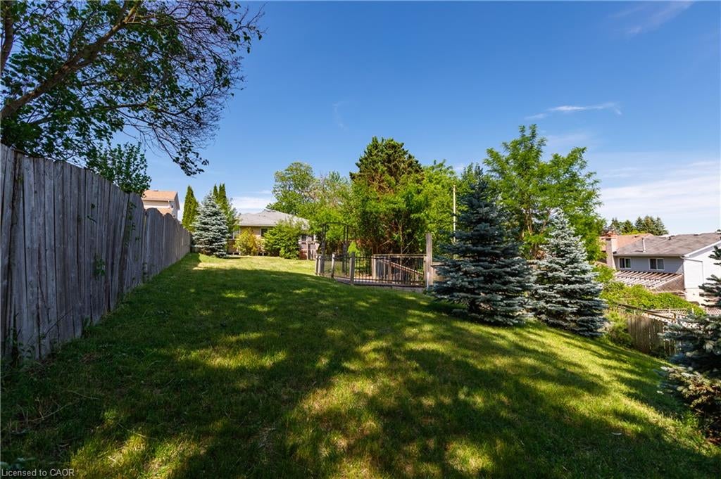 907 Doon Village Road