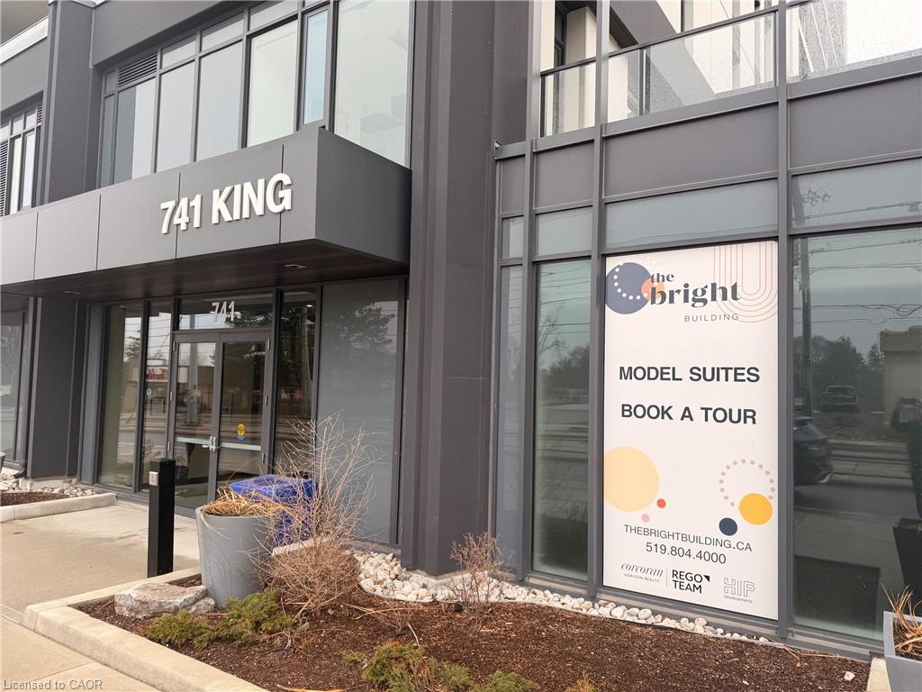 741 King Street W 301