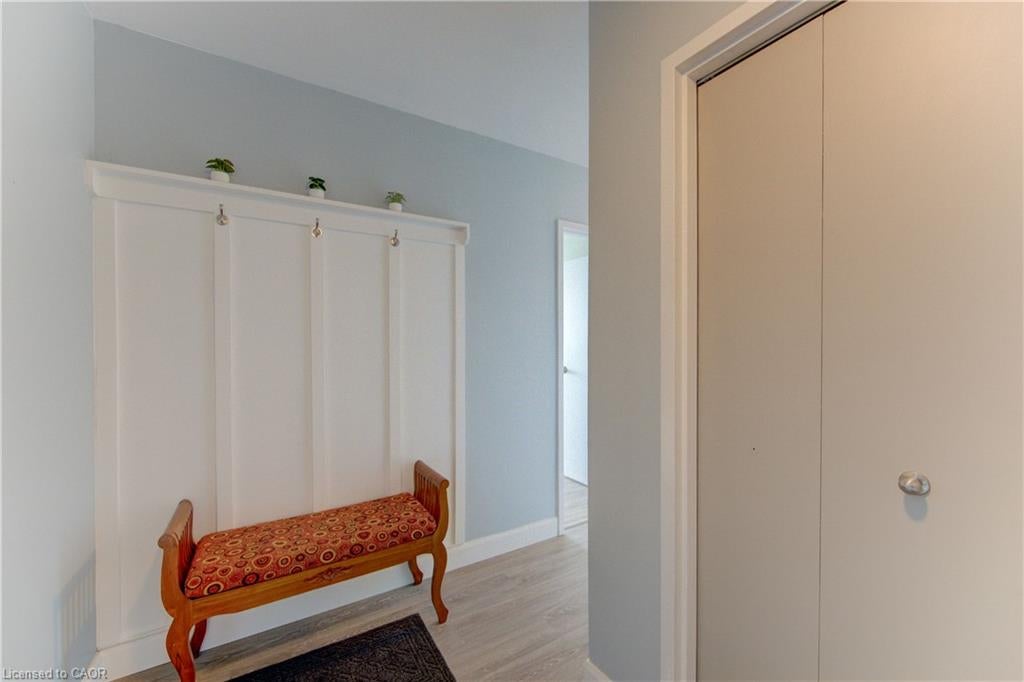 24 Midland Drive 403