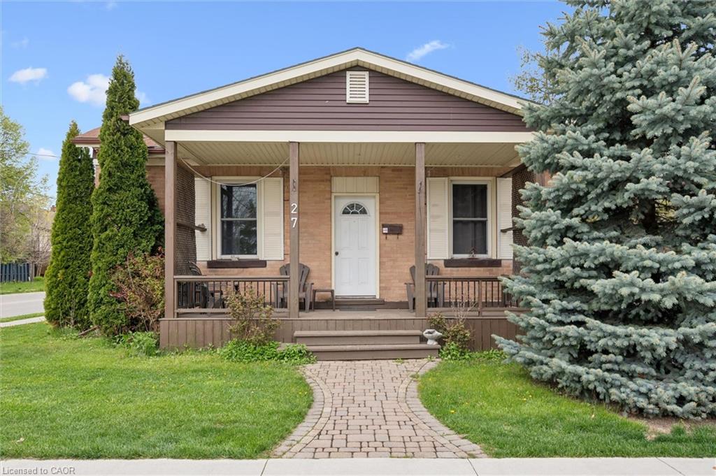 27 Roseview Avenue