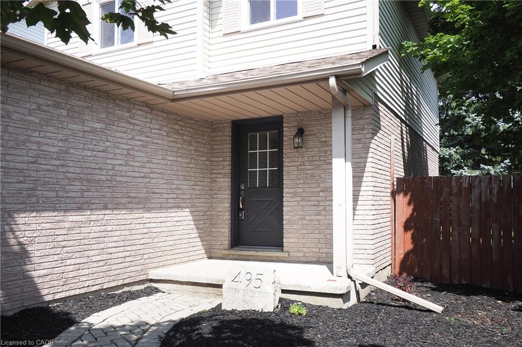 495 Misty Crescent