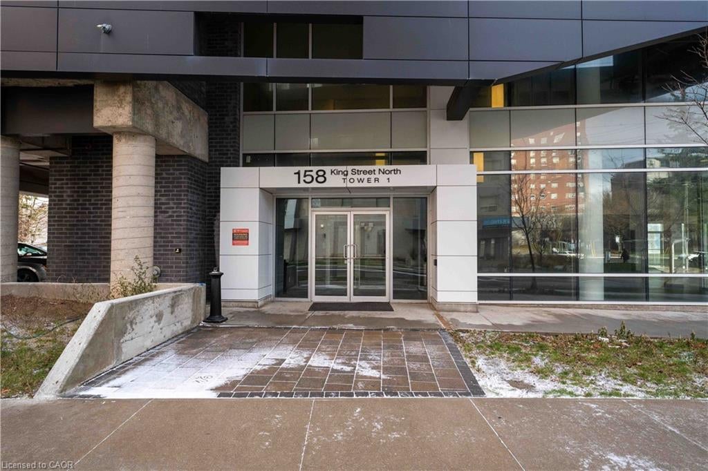 158 King Street N 81201