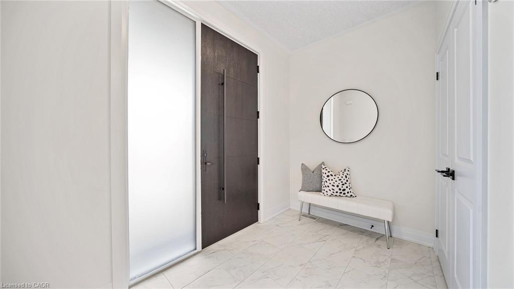 27 Jacob Detweiller Drive