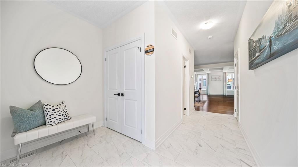 27 Jacob Detweiller Drive