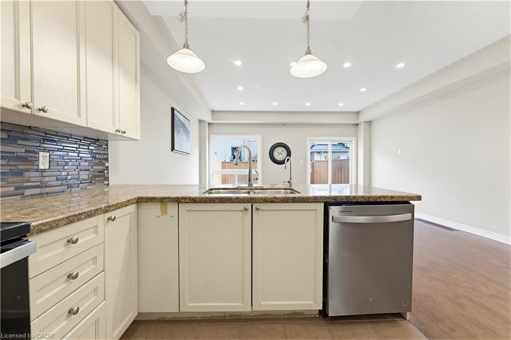 110 Highland Road E 75