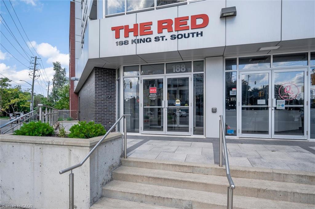 188 King Street S 209