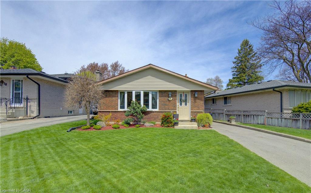 10 Bosworth Crescent