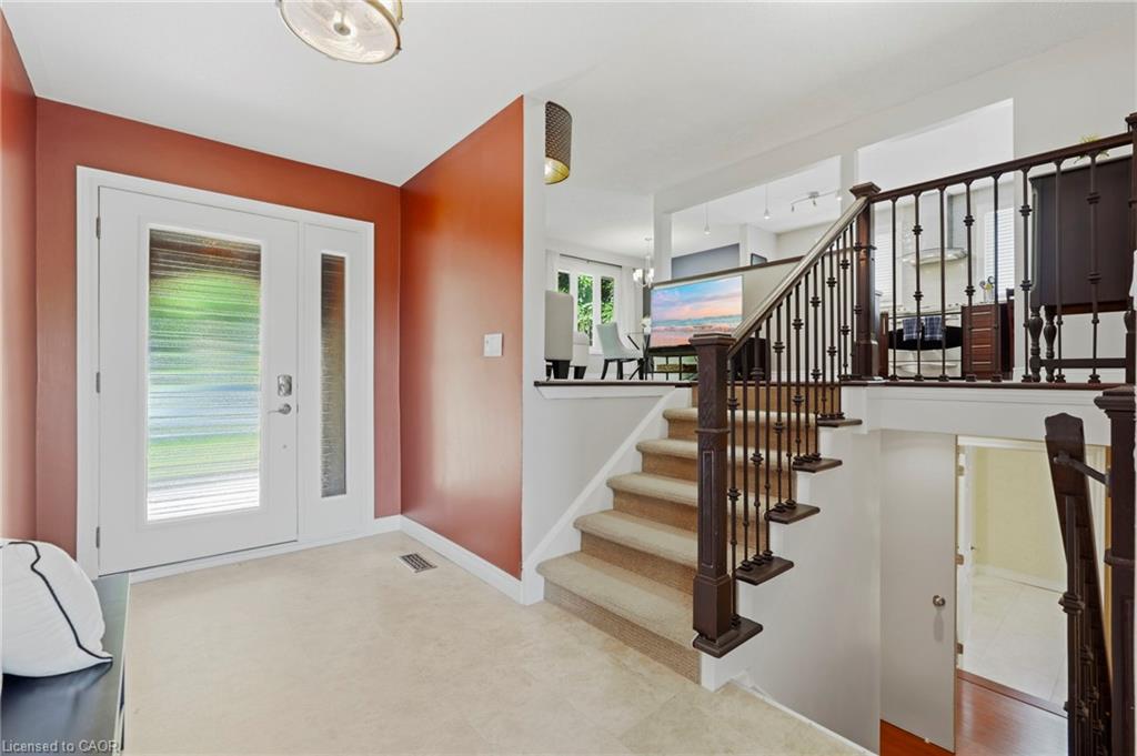 24 Brae Crest Drive
