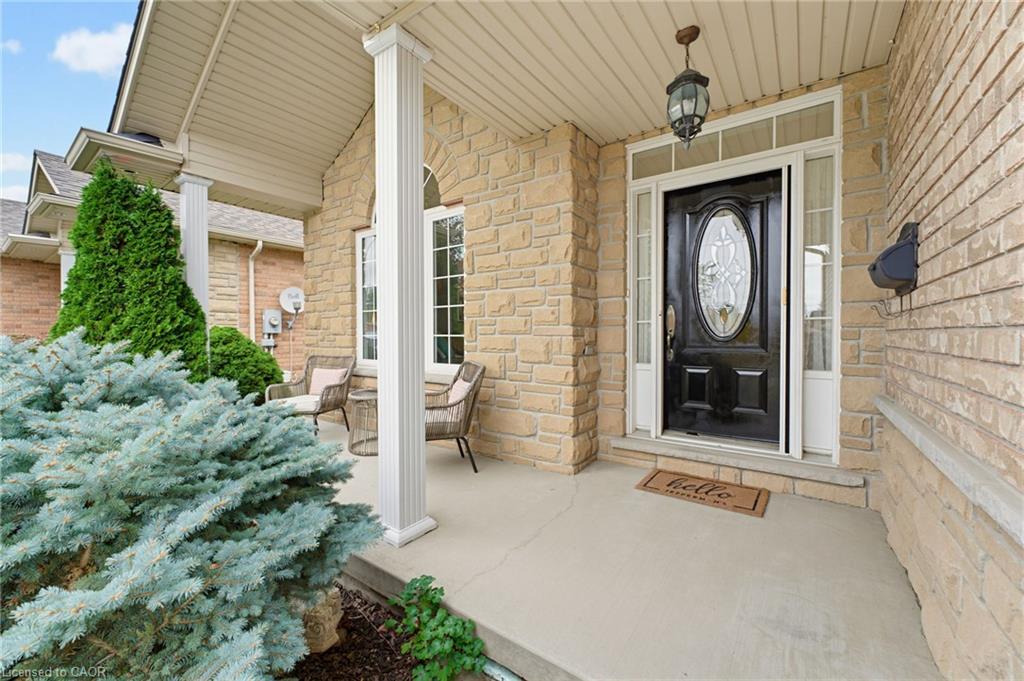 39 Oak Crescent