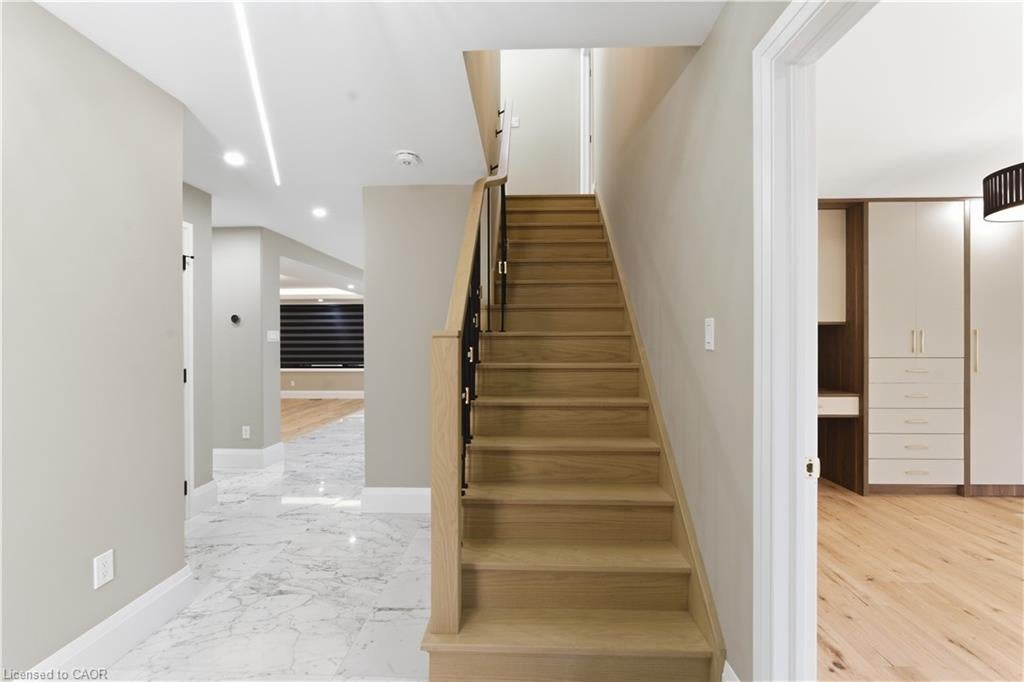 11 Bridlewood Drive