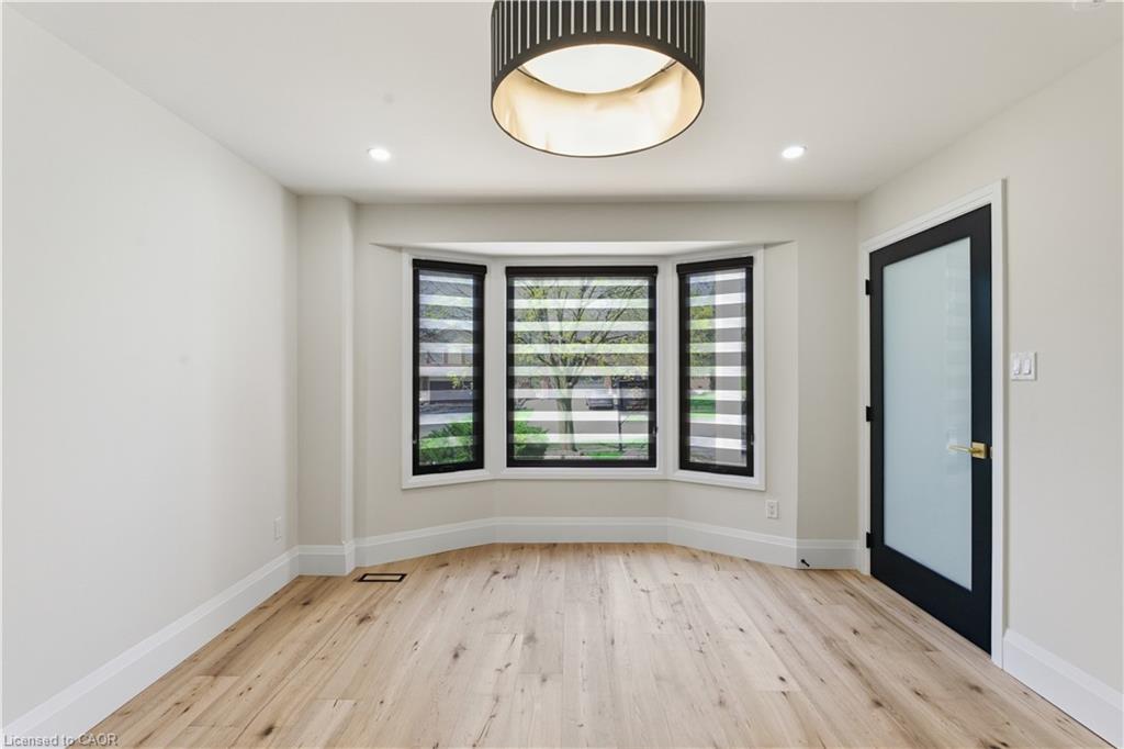 11 Bridlewood Drive