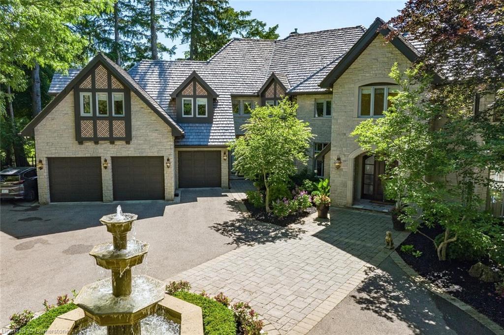 4038 Lakeshore Road