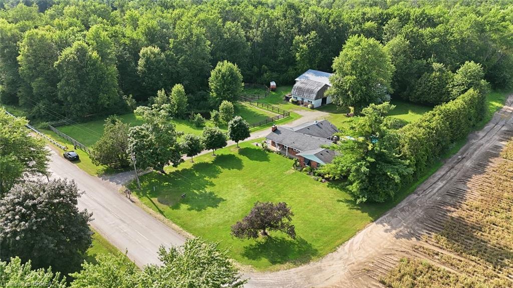 1213 Concession 5 Road W