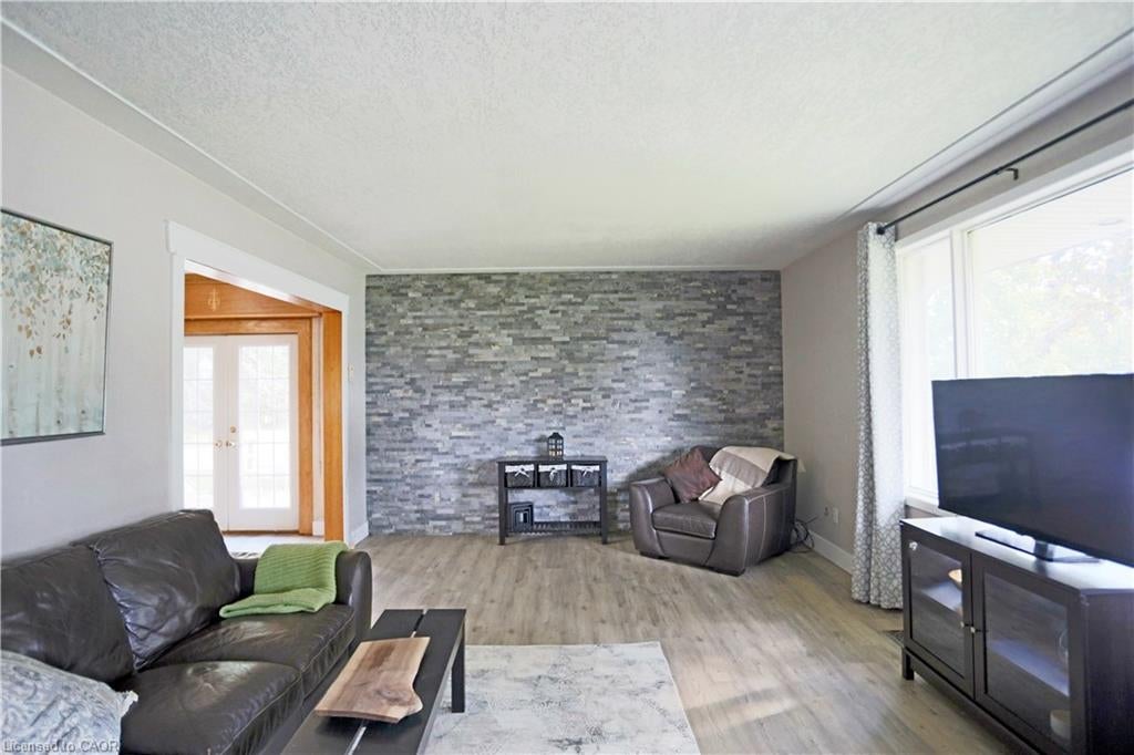 18 Waldau Crescent