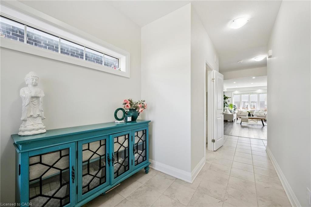 736 Wood Lily Street