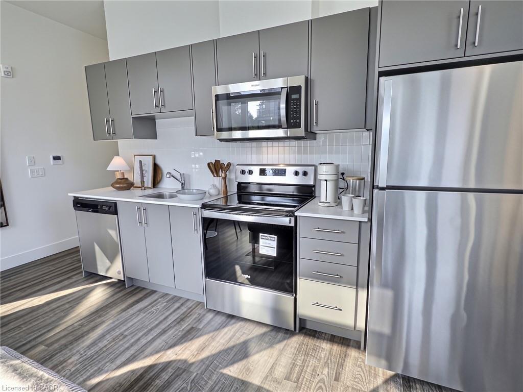 107 Roger Street 101