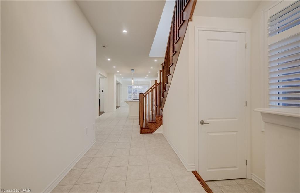 52 Pointer Street