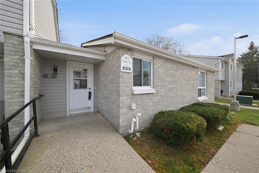 492 Grey Street 5