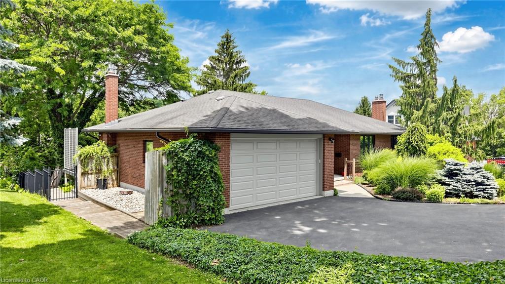 438 Lexington Road