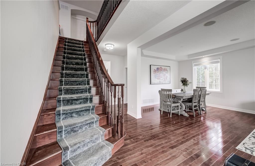 47 Dellgrove Circle
