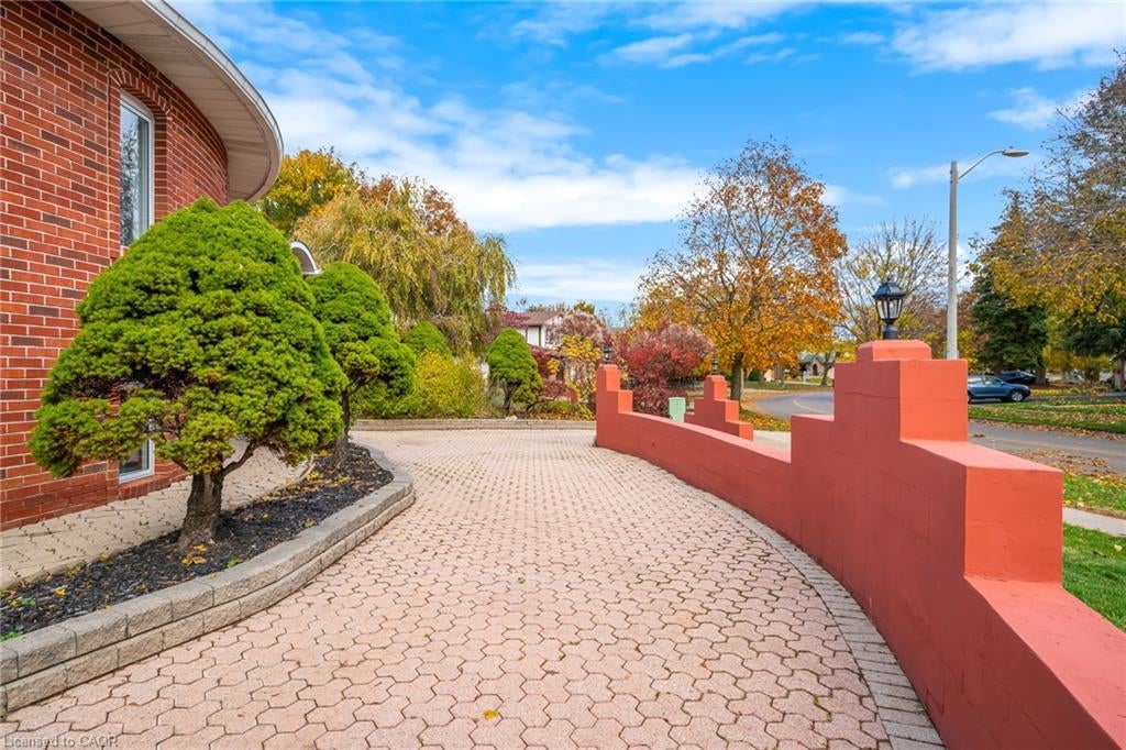 85 Westgate Park Drive