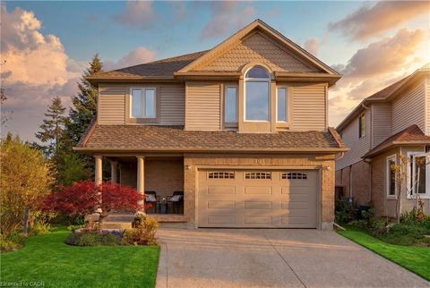 793 Grand Banks Drive Waterloo ON N2K 4N3