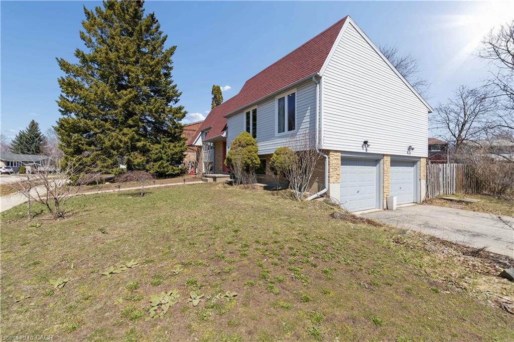 24 Briar Knoll Place