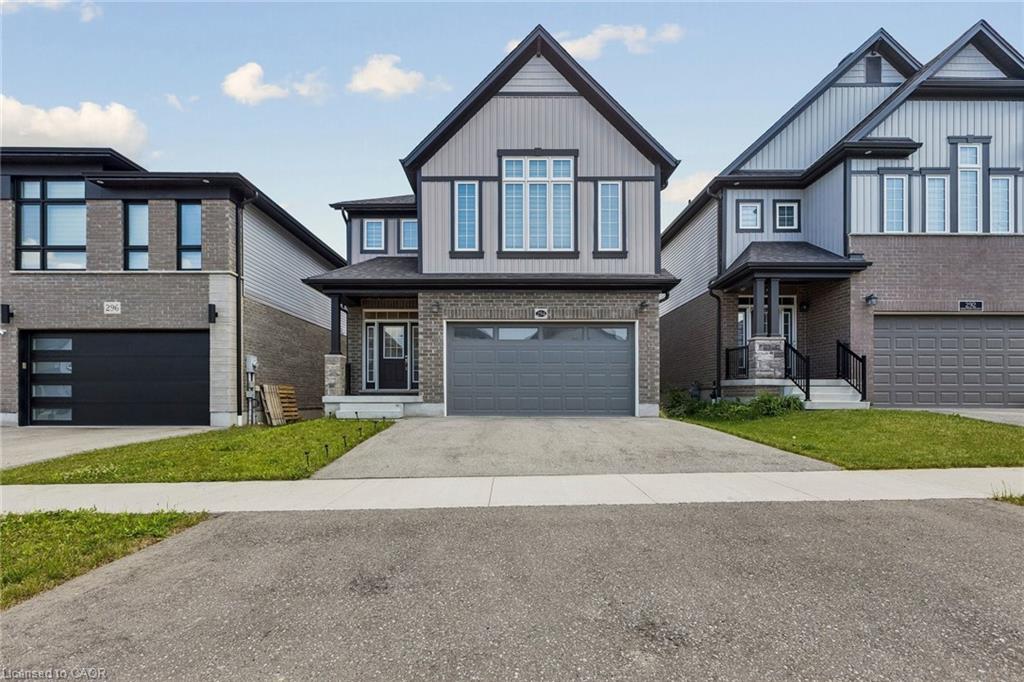 294 Chokecherry Crescent
