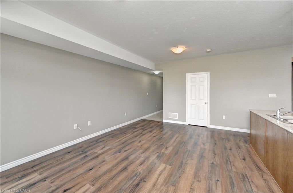 102 Wheat Lane