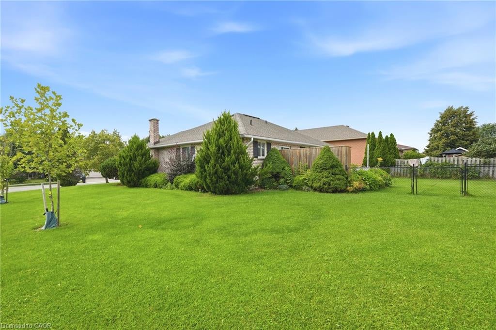 9 Country Club Road