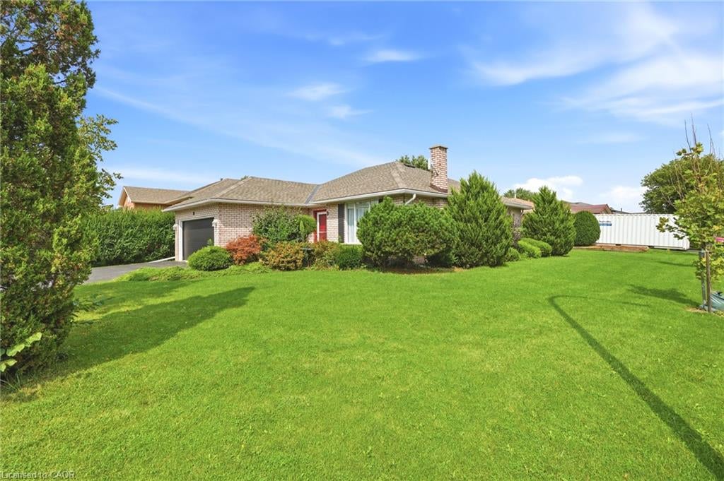 9 Country Club Road