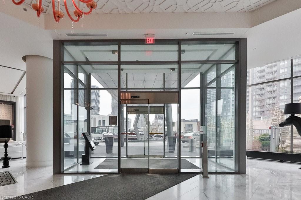 88 Park Lawn Road 1511