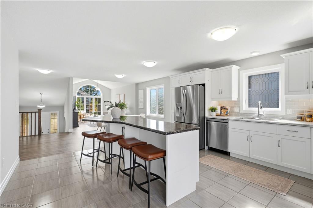 146 Jacob Street W