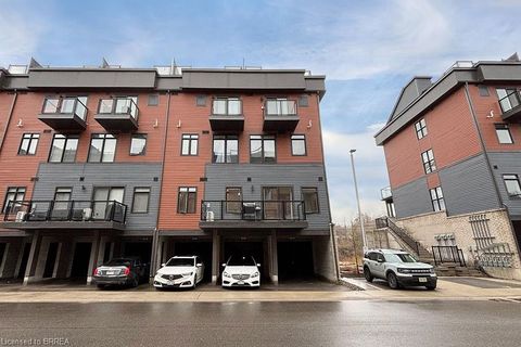 2 Willow Street 11 Paris ON N3L 0C6