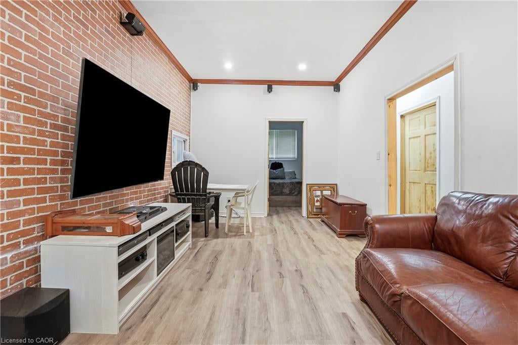 334 Rattlesnake Road 8