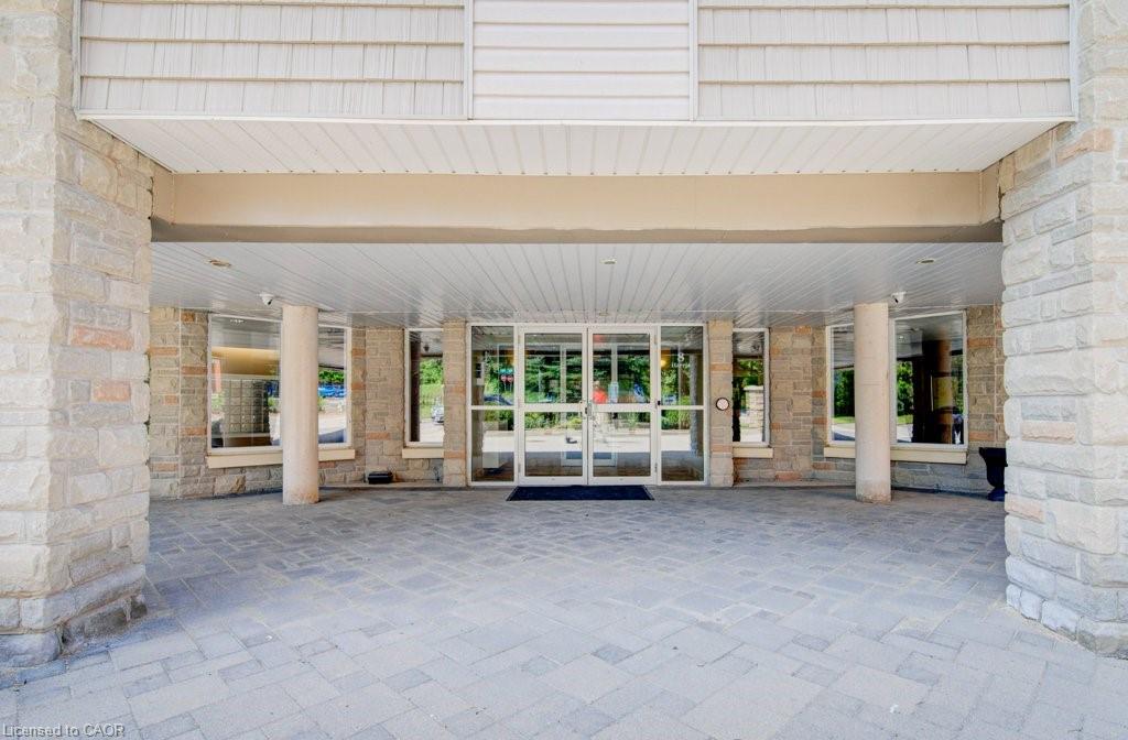 8 Harris Street 104