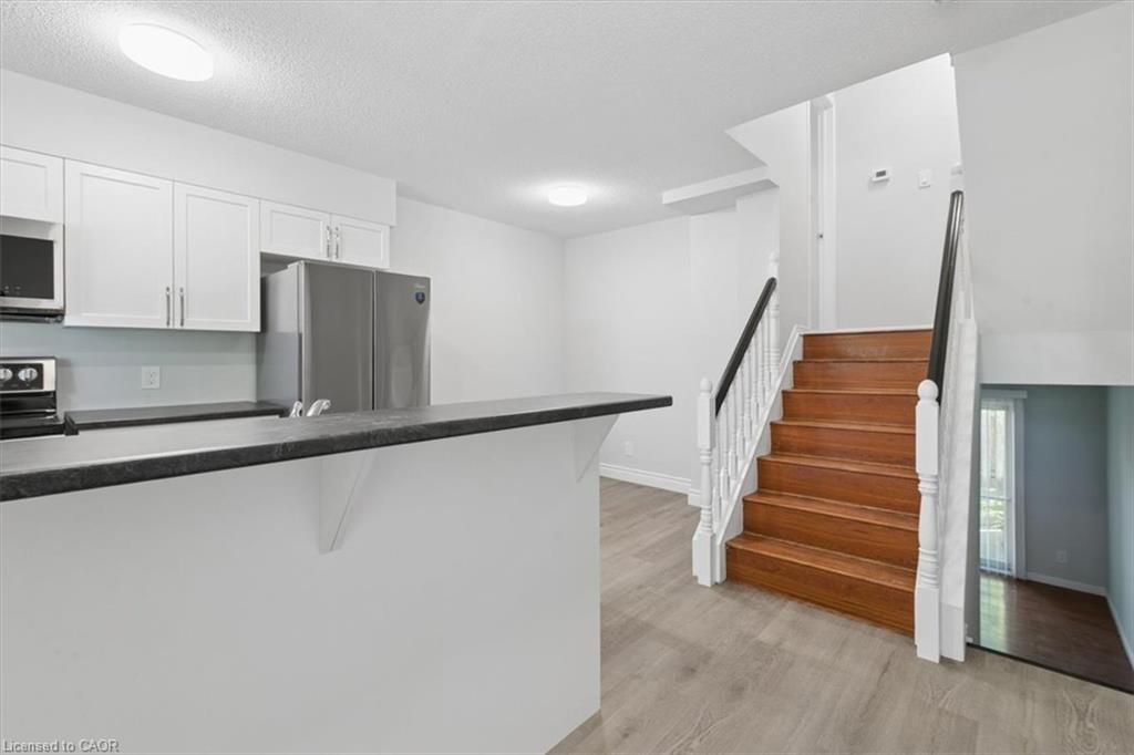 211 Veronica Drive 8